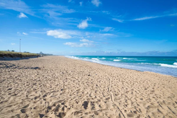 Красиві Самотньо Довгий Palmar Пляж Піску Бірюзового Океану Води Селі — стокове фото