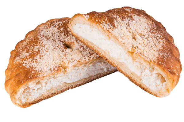 白い背景のカッテージ チーズで美味しいケーキ 自家製ケーキ パン屋さん カフェのコンセプト — ストック写真
