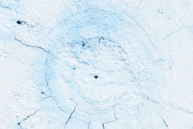 Mavi gölge ahşap arka plan ile beyaz ışık. Ahşap kesim boya