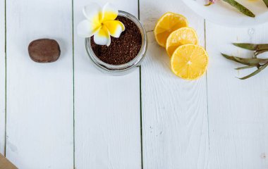 limon meyve ile Spa ve banyo aromaterapi aksesuarları.