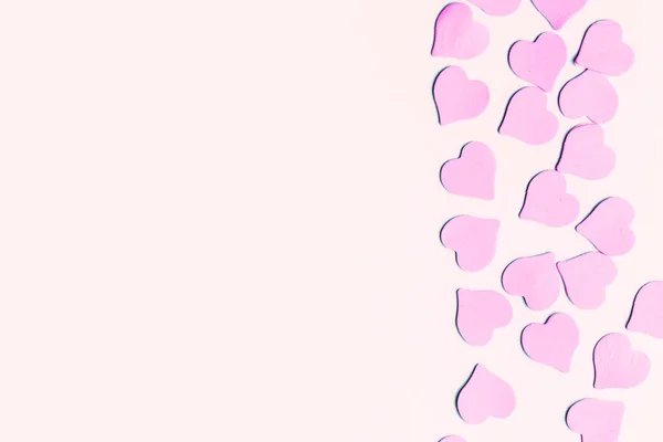 Pastel Gekleurde Achtergrond Met Roze Harten Met Kopie Ruimte Voor — Stockfoto