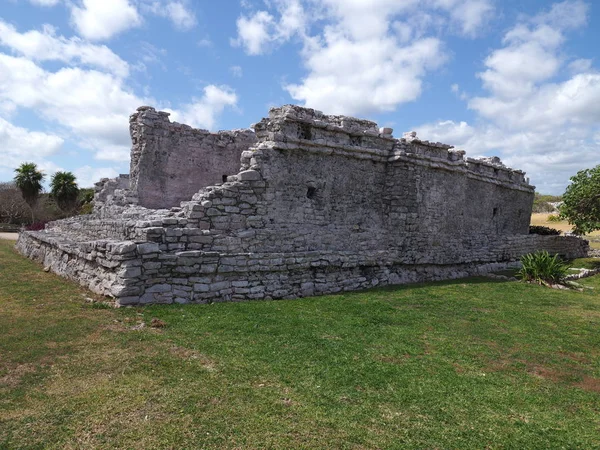 Sítio Arqueológico Famoso Com Ruínas Pedregosas Templo Maia Cidade Mexicana — Fotografia de Stock