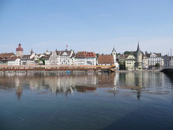 Lucerne Švýcarsko Srpen 2018 Panoramatický Výhled Historické Budovy Kapli Mostu — Stock fotografie