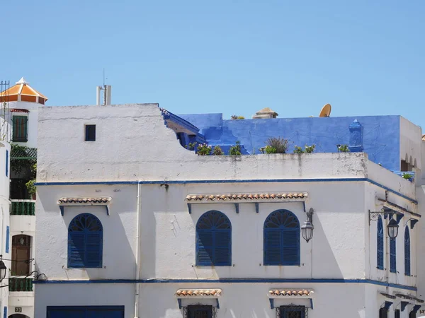 Arabic White Building Blue Windows African Medina Asilah Town Morocco — Stockfoto