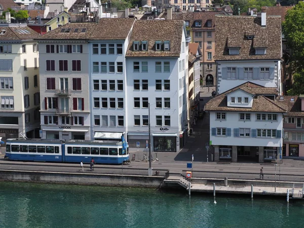 Zurich Switzerland August 2018 Luxury Houses Blue Tram Goes Street — Stok Foto