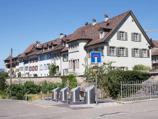 Terraced Houses Roadside European City Diessenhofen Switzerland Clear Blue Sky — Fotografia de Stock