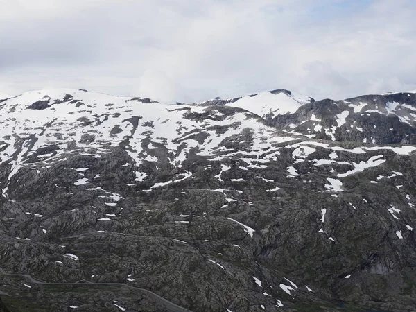 Landschaftlich Reizvolle Skandinavische Gebirgslandschaften Vom Dalsnibba Gipfel Der Nähe Der — Stockfoto