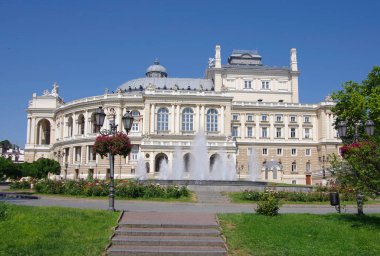 Odessa 'da. Ukrayna. 06.30.20. Opera ve Bale Tiyatrosu.