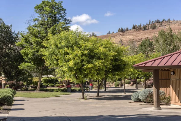 Kahneeta doğu Oregon peyzaj ve tatil alanında.