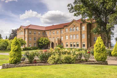 MT Angel Abbey St Benedict, öğrenci yurtları Oregon.
