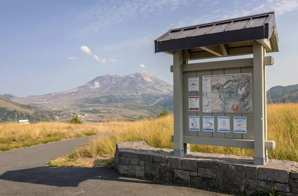 Vista Monte Helens Informações Instrucionais Habitação — Fotografia de Stock