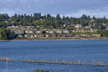 Vancouver Washington Columbia nehrinin karşısında.