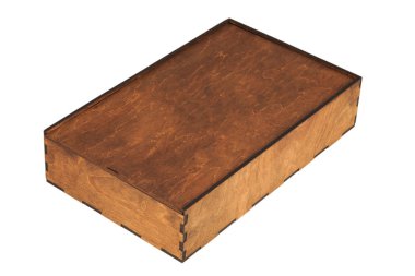 Beyaz arkaplanda izole edilmiş eski ahşap kutu