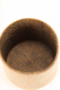 ahşap el sanatları kupa, kase, kaşık, kaşık toz beyaz arka plan üzerinde.