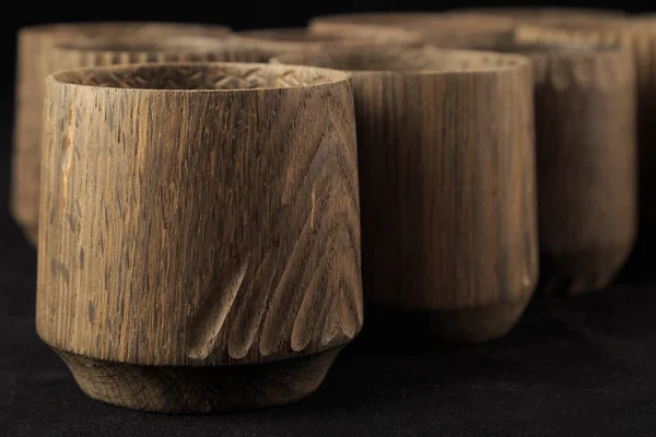 Mnoho šálků ze dřeva, dřevěné pozadí textury stromu — Stock fotografie