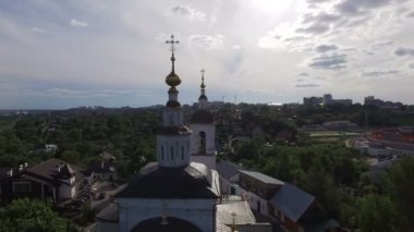 Eski köyün kilisede