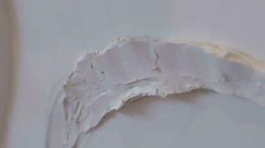 Sıva ve duvar kısma kalıplama işlemi