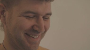 Sıva ve duvar kısma kalıplama işlemi