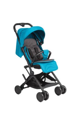 Bir bebek arabası beyaz bir arka planda, modern tasarım.