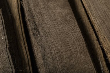 Bodrum katında kazık içine katlanmış kaplama meşe kaplama.