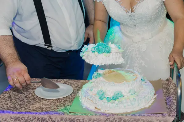 Bolo de casamento no casamento, confeiteiro artesanal . — Fotografia de Stock