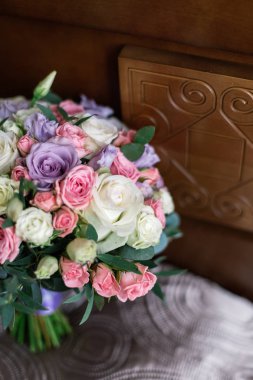 Çok güzel taze düğün buket çiçek.