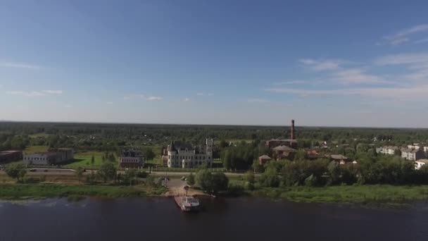 Flight over the house built in the style of the castle. — Stock Video