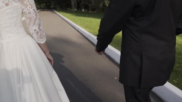 Marry Me Today And Everyday. Newlywed Couple Holding Hands, Shot In Slow Motion. — Stock Video