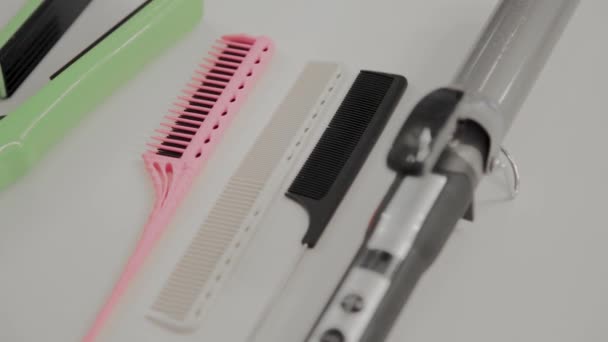 Professional hairdresser tools on the table. — Stock Video