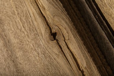 Bodrum katında kazık içine katlanmış kaplama meşe kaplama.