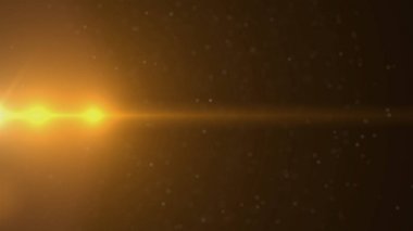 Gerçek Lens Flare atış Studio siyah arka plan üzerinde. Kolay resimlerine yer paylaşımı veya ekran filtresi eklemek.