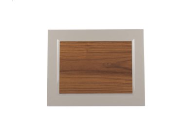 Arka plan veya mutfak için minimalist mobilya cephe kavramı, beyaz bir arka plan üzerinde mobilya iç.