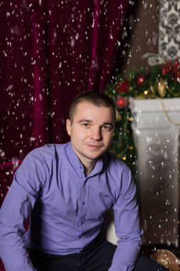 Büyük bir aileyiz tüm yardım Noel yemeği hizmet