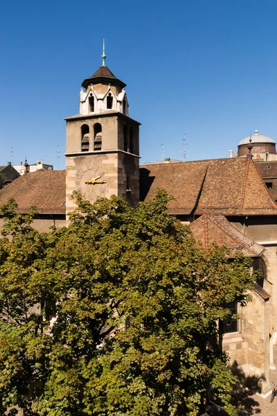 Uma Vista Igreja Gótica Madalena Temple Madeleine Genebra Com Sua — Fotografia de Stock