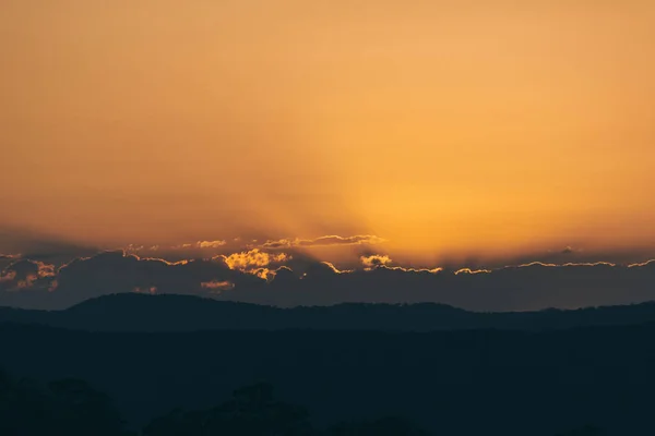 Sunset Sunshine Coast Hinterland Watch Sun Disappears Clouds Golden Rays — Stock Photo, Image