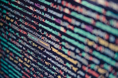 Program kodu, Web sitesi geliştirme, uygulama bina, parola ve özel veri görüntüleyen bilgisayar ekranı. Bilgi, gizli kişisel veri erişimi sağlar. Son dakika koruma. Kimlik çalmak. Yazılım çatlamak