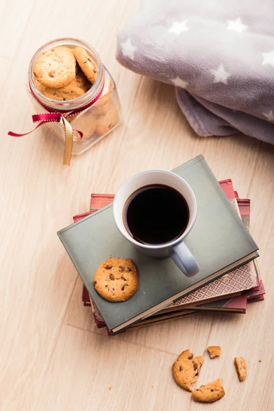 Few Books Cup Coffee Cookies Wooden Floor — Stock Photo, Image