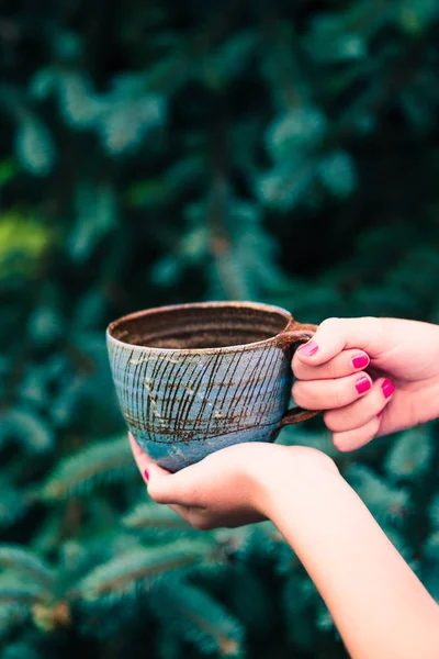 Female Hand Holding Earthen Cup Herbal Tea Green Natural Background — Stock Photo, Image
