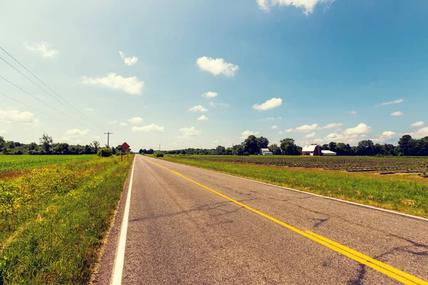 Amerikaanse Land Weg Zijaanzicht — Stockfoto