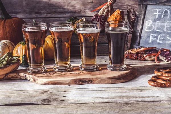Craft Beer Flight Sezonul Halloween — Fotografie, imagine de stoc