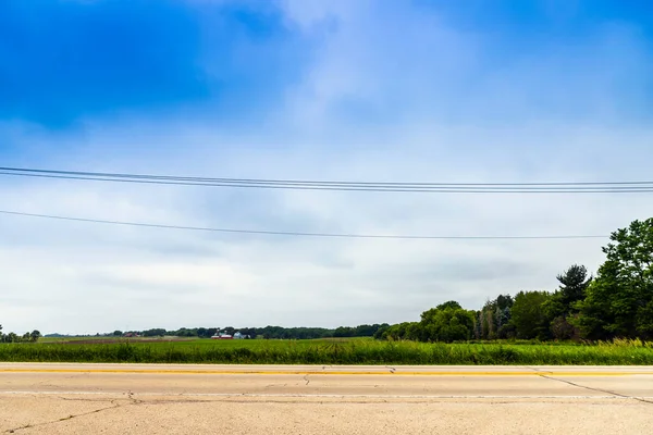 Vista Lateral American Country Road Fotos de stock