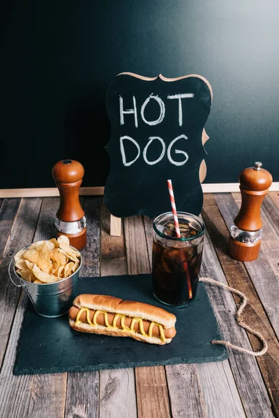 Hot Dog Con Patatas Fritas — Foto de Stock