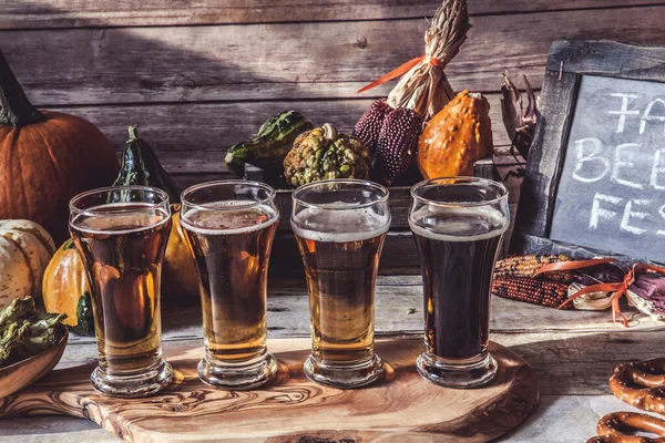 Craft Beer Flight Sezonul Halloween — Fotografie, imagine de stoc