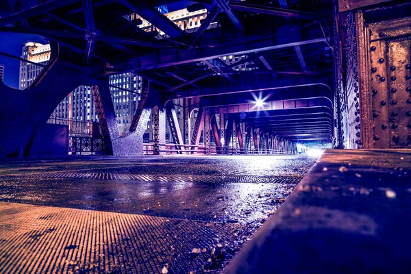 シカゴの夜の橋 — ストック写真