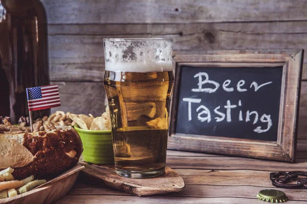 Δοκιμαστική Μπύρα American Craft Beer — Φωτογραφία Αρχείου