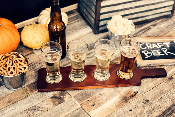 Degustación Cerveza Diseño Retro — Foto de Stock