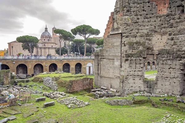 Ruinas del Foro Traian en Roma — Foto de Stock
