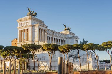 Vittoriano'ya anıt heykel Roma bina