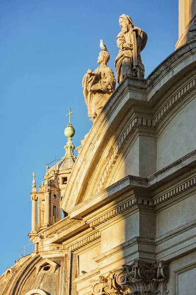 Iglesia de Santa María de Loreto en Roma — Foto de Stock