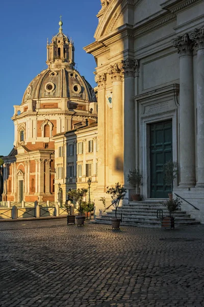 Iglesia de Santa María de Loreto en Roma — Foto de Stock